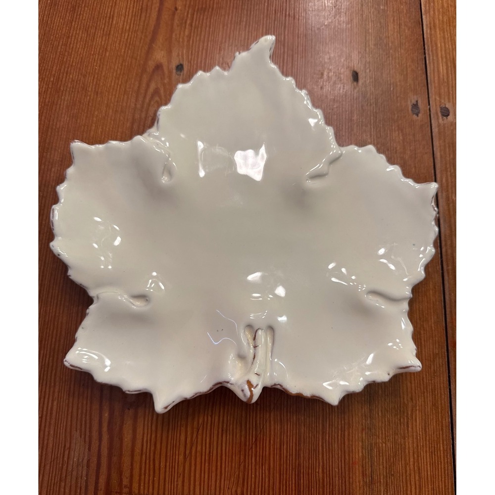 Crate & Barrel Ceramiche Virginia Ombrosa Cream Leaf Plate Made in Italy 9in